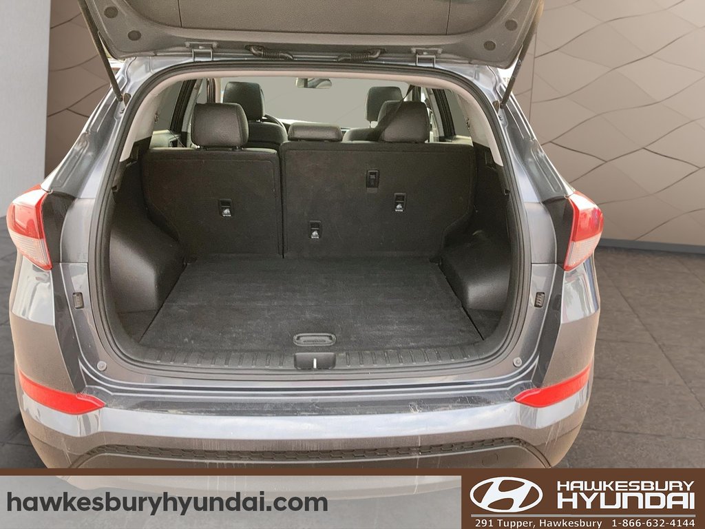 2017 Hyundai Tucson SE in Hawkesbury, Ontario - 6 - w1024h768px
