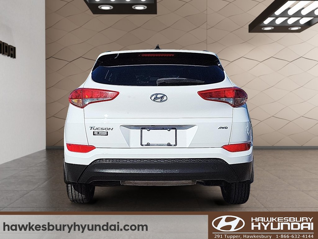 2018 Hyundai Tucson SE in Hawkesbury, Ontario - 3 - w1024h768px