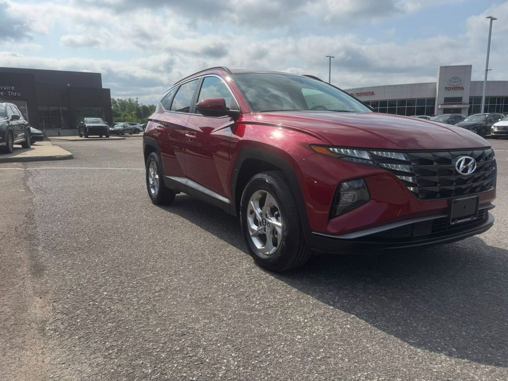 2024 Hyundai Tucson Preferred in Hawkesbury, Ontario - 4 - w1024h768px