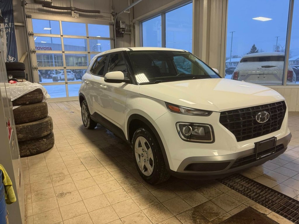 Hyundai Venue Essential 2021 à Hawkesbury, Ontario - 5 - w1024h768px