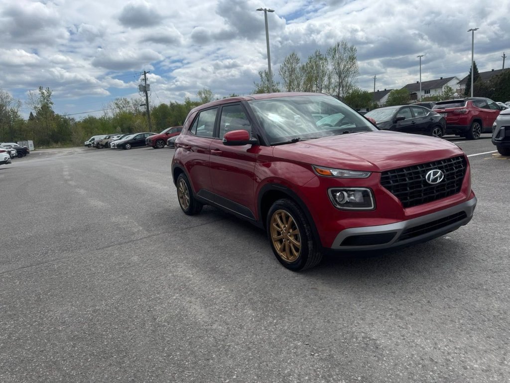 2021 Hyundai Venue Essential in Hawkesbury, Ontario - 8 - w1024h768px