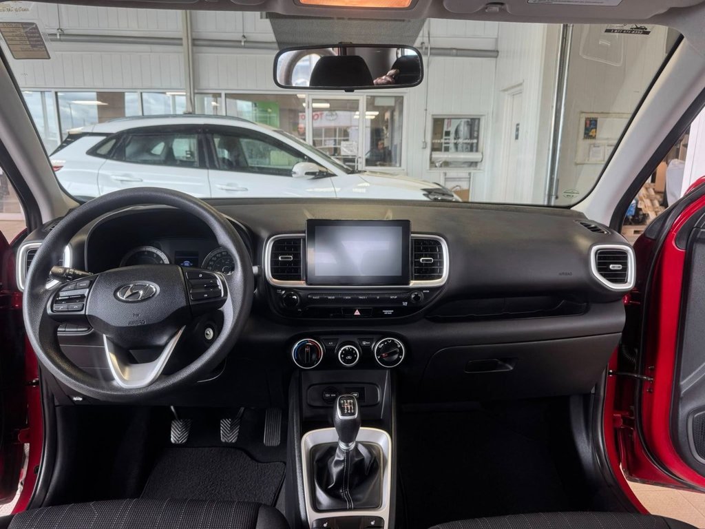 2021 Hyundai Venue Essential in Hawkesbury, Ontario - 16 - w1024h768px