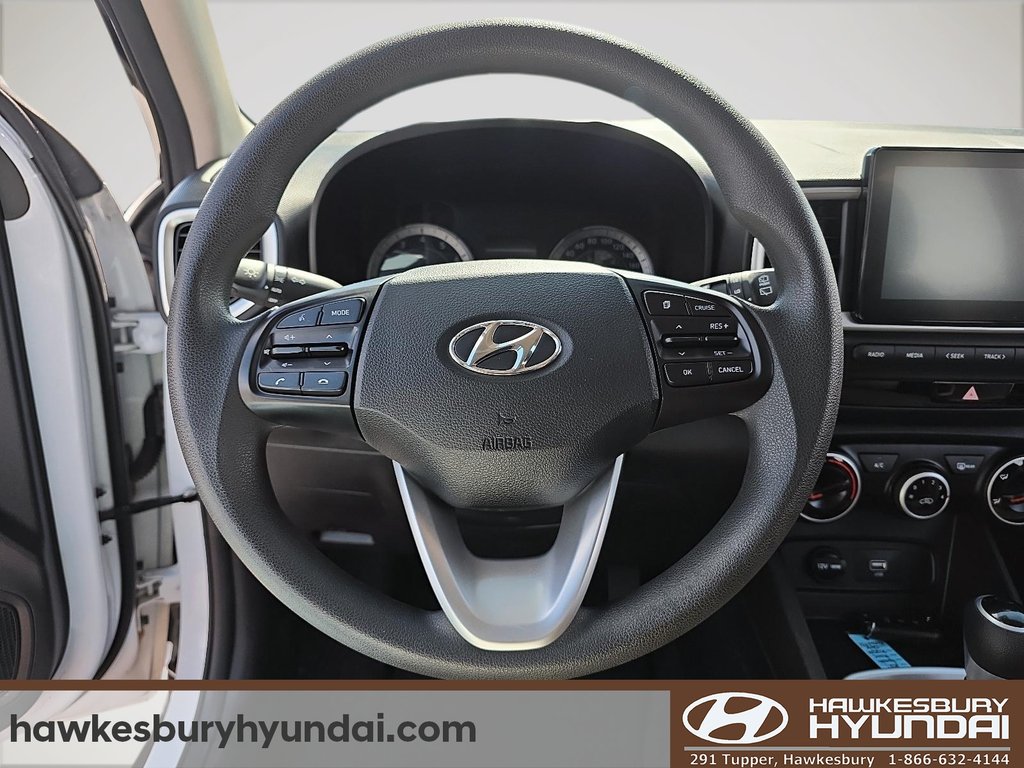 2021 Hyundai Venue Essential in Hawkesbury, Ontario - 14 - w1024h768px