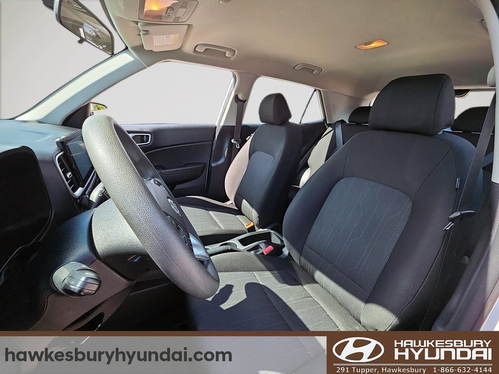 2021 Hyundai Venue Essential in Hawkesbury, Ontario - 11 - w1024h768px