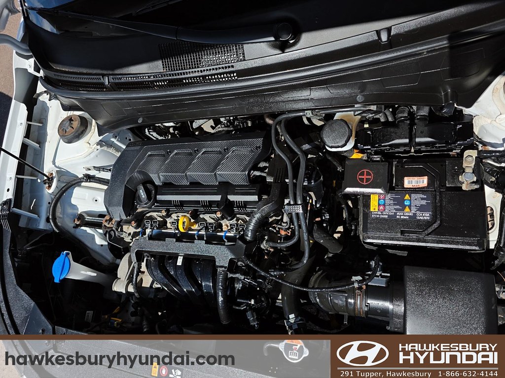 2021 Hyundai Venue Essential in Hawkesbury, Ontario - 9 - w1024h768px
