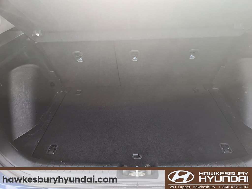 2021 Hyundai Venue Essential in Hawkesbury, Ontario - 6 - w1024h768px