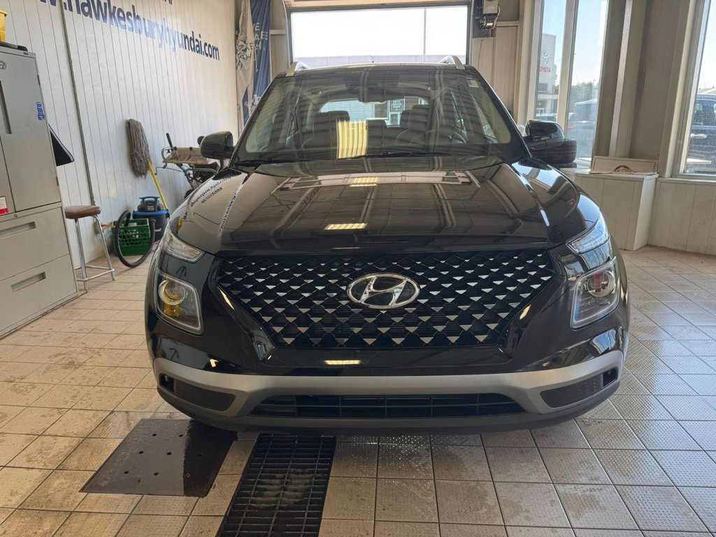 2023 Hyundai Venue Ultimate in Hawkesbury, Ontario - 6 - w1024h768px