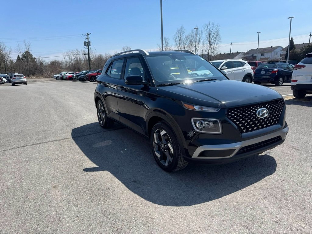 2023 Hyundai Venue Ultimate in Hawkesbury, Ontario - 9 - w1024h768px