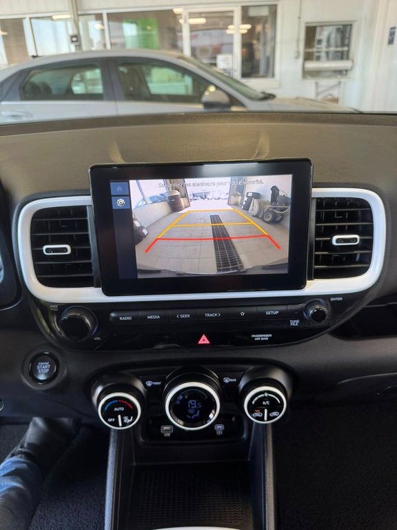 2023 Hyundai Venue Ultimate in Hawkesbury, Ontario - 23 - w1024h768px