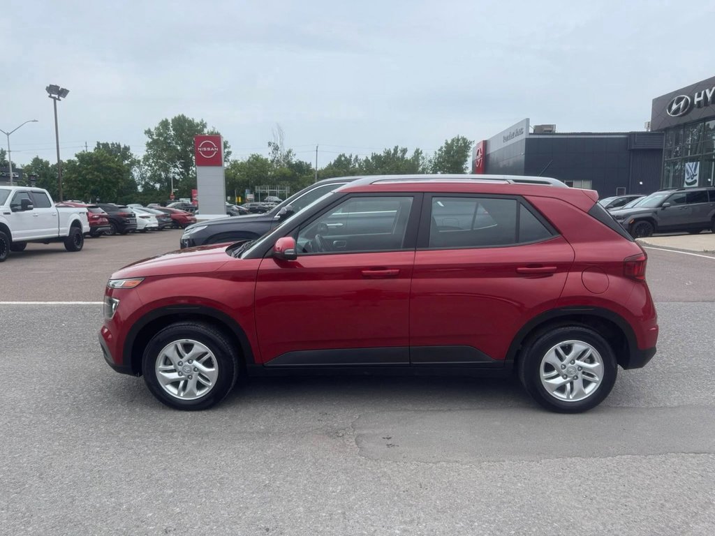 2023 Hyundai Venue Preferred in Hawkesbury, Ontario - 24 - w1024h768px