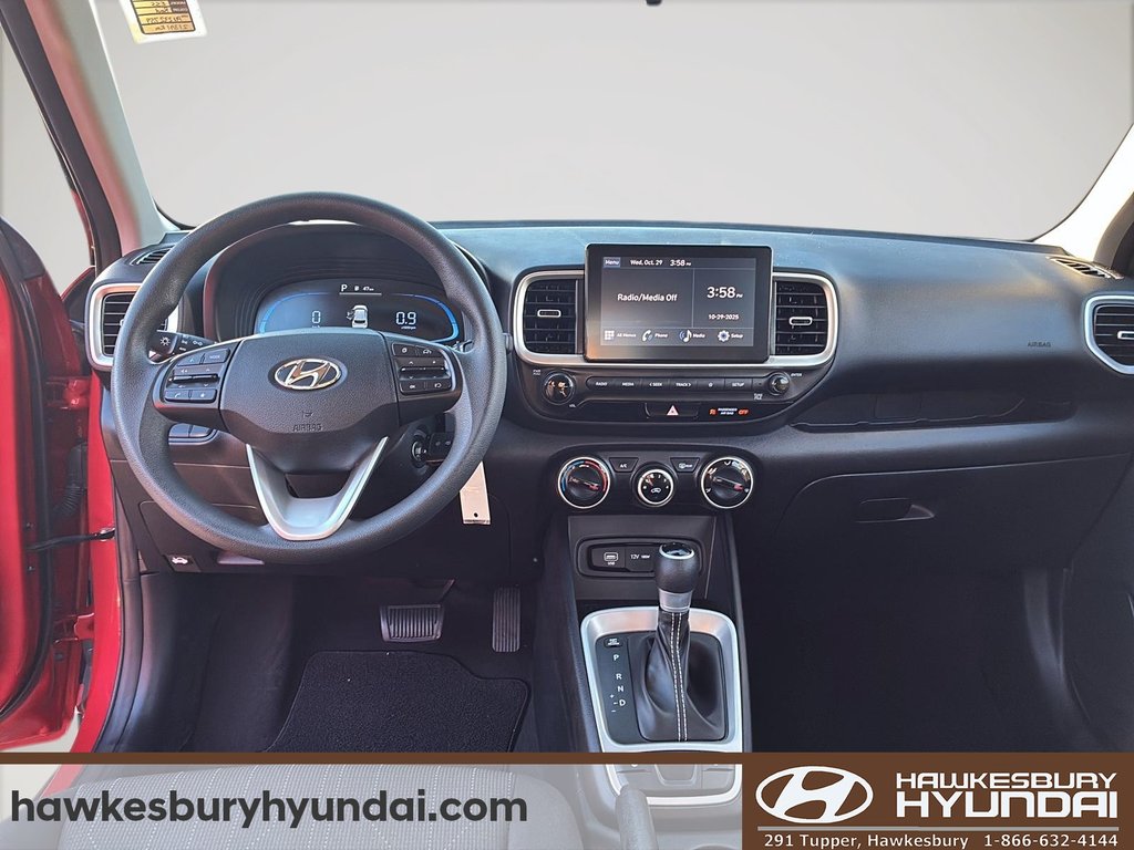 Hyundai Venue Essential 2023 à Hawkesbury, Ontario - 10 - w1024h768px