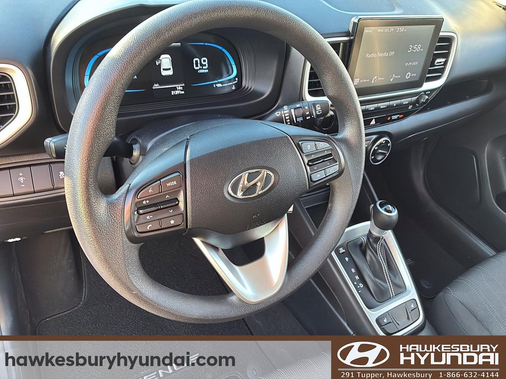 Hyundai Venue Essential 2023 à Hawkesbury, Ontario - 12 - w1024h768px
