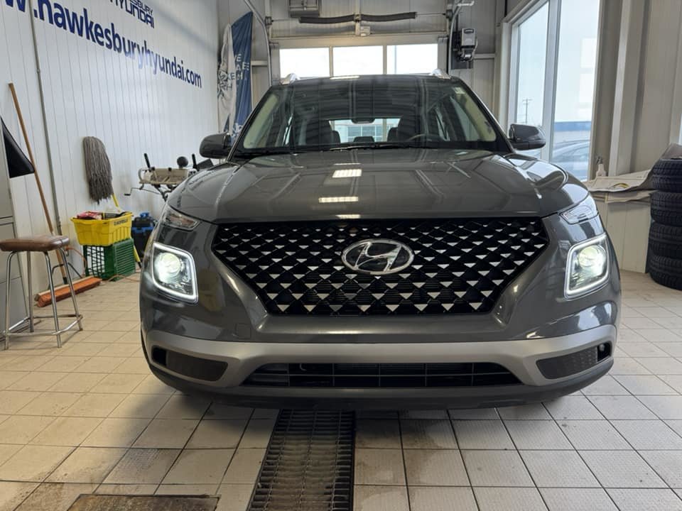 Hyundai Venue  2024 à Hawkesbury, Ontario - 11 - w1024h768px