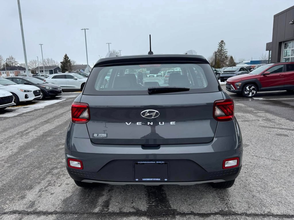 Hyundai Venue  2024 à Hawkesbury, Ontario - 13 - w1024h768px