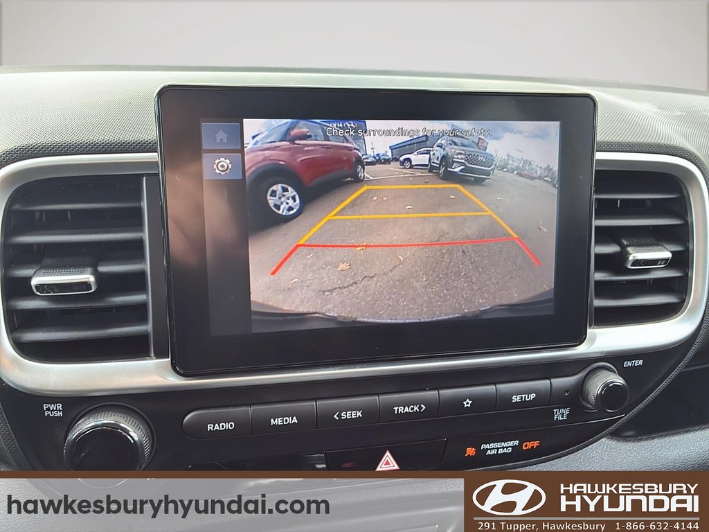 2024 Hyundai Venue Essential in Hawkesbury, Ontario - 16 - w1024h768px