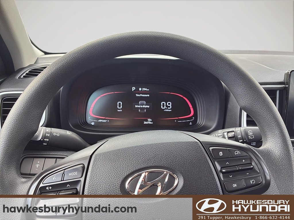 2024 Hyundai Venue Essential in Hawkesbury, Ontario - 14 - w1024h768px