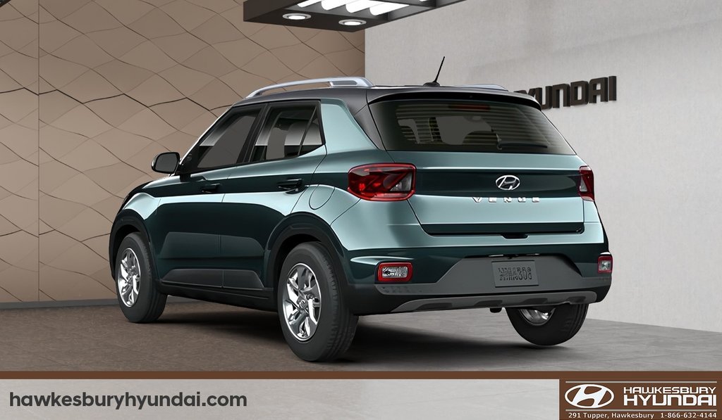 2026 Hyundai Venue Preferred Two-tone in Hawkesbury, Ontario - 3 - w1024h768px