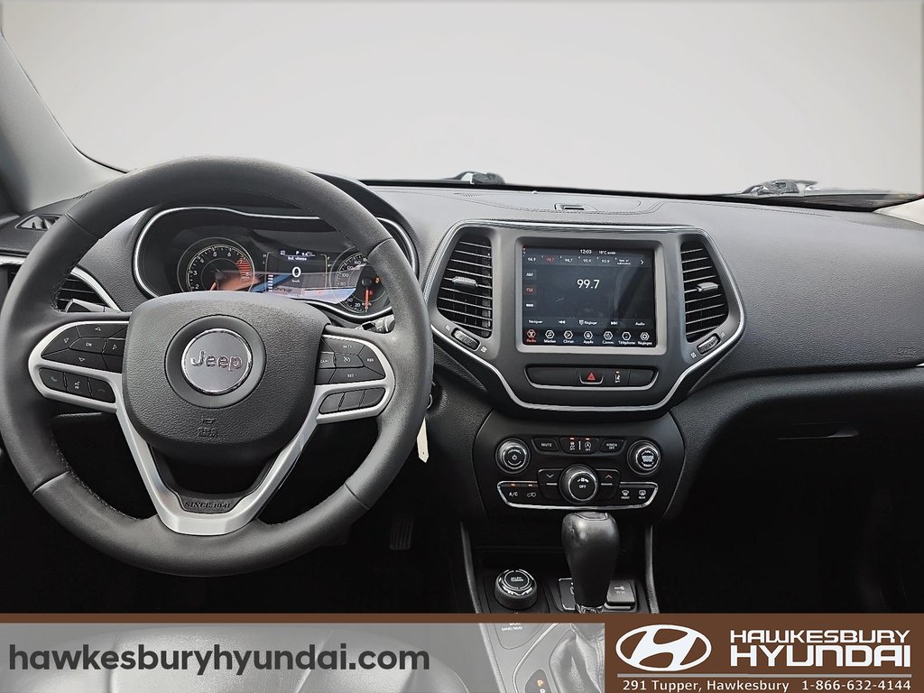 2022 Jeep Cherokee X in Hawkesbury, Ontario - 12 - w1024h768px