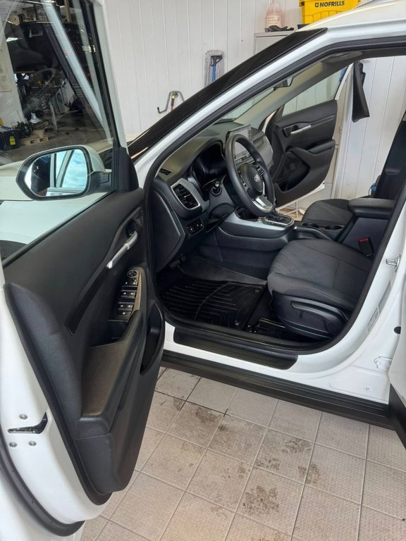 2021 Kia Seltos LX in Hawkesbury, Ontario - 14 - w1024h768px