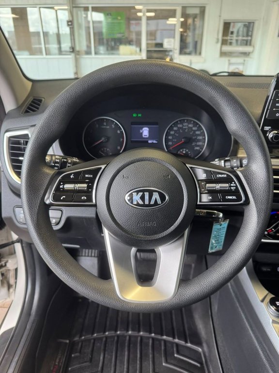 2021 Kia Seltos LX in Hawkesbury, Ontario - 26 - w1024h768px