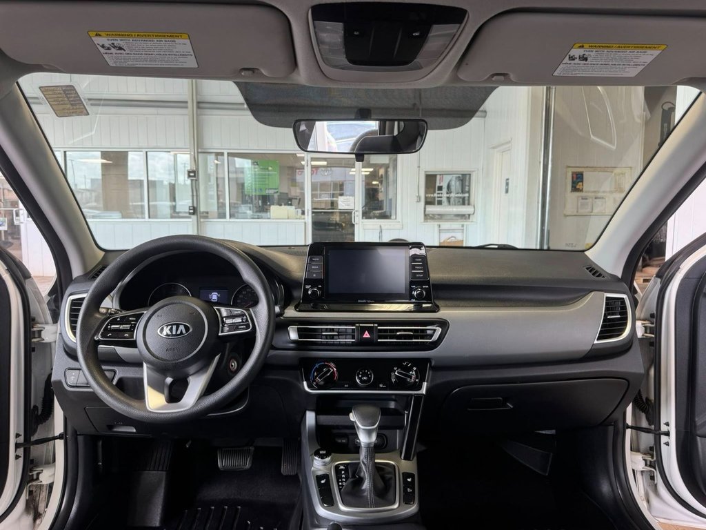 2021 Kia Seltos LX in Hawkesbury, Ontario - 18 - w1024h768px