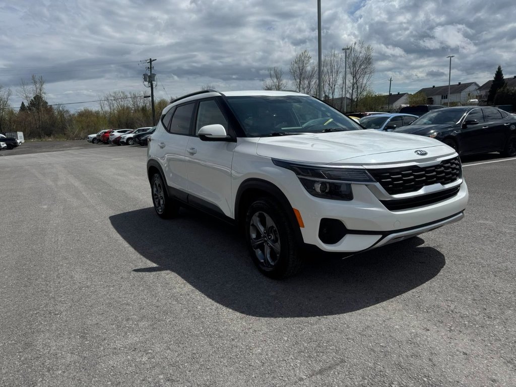 2021 Kia Seltos LX in Hawkesbury, Ontario - 10 - w1024h768px