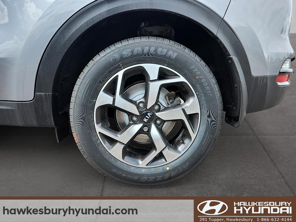 2022 Kia Sportage in Hawkesbury, Ontario - 7 - w1024h768px