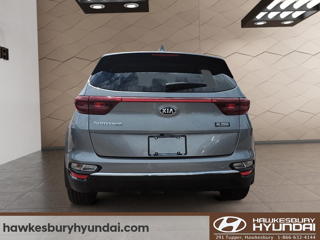 2022 Kia Sportage in Hawkesbury, Ontario - 3 - w1024h768px