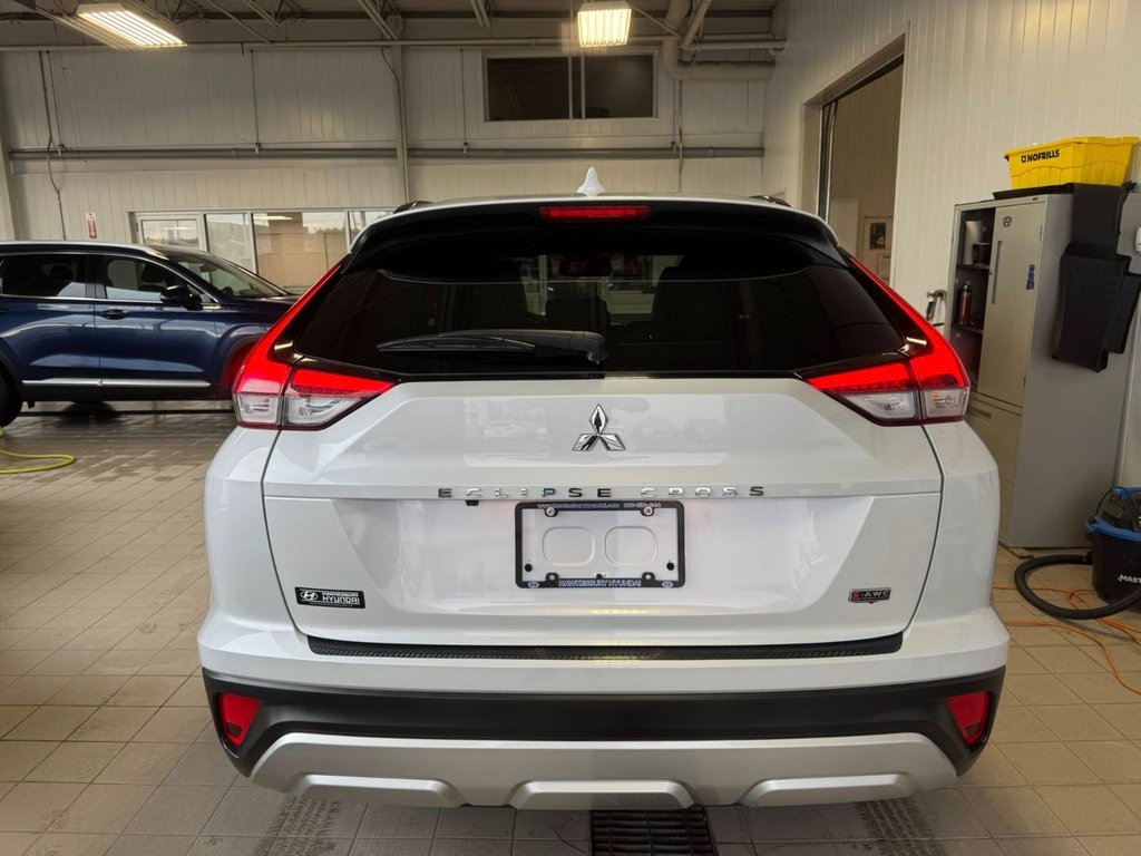2024 Mitsubishi ECLIPSE CROSS in Hawkesbury, Ontario - 18 - w1024h768px
