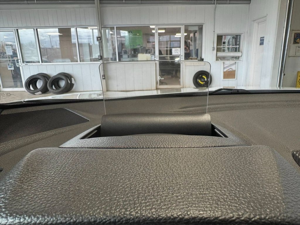 2024 Mitsubishi ECLIPSE CROSS in Hawkesbury, Ontario - 41 - w1024h768px