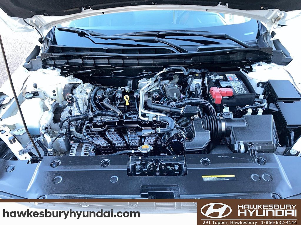 2024 Nissan Altima Platinum in Hawkesbury, Ontario - 8 - w1024h768px