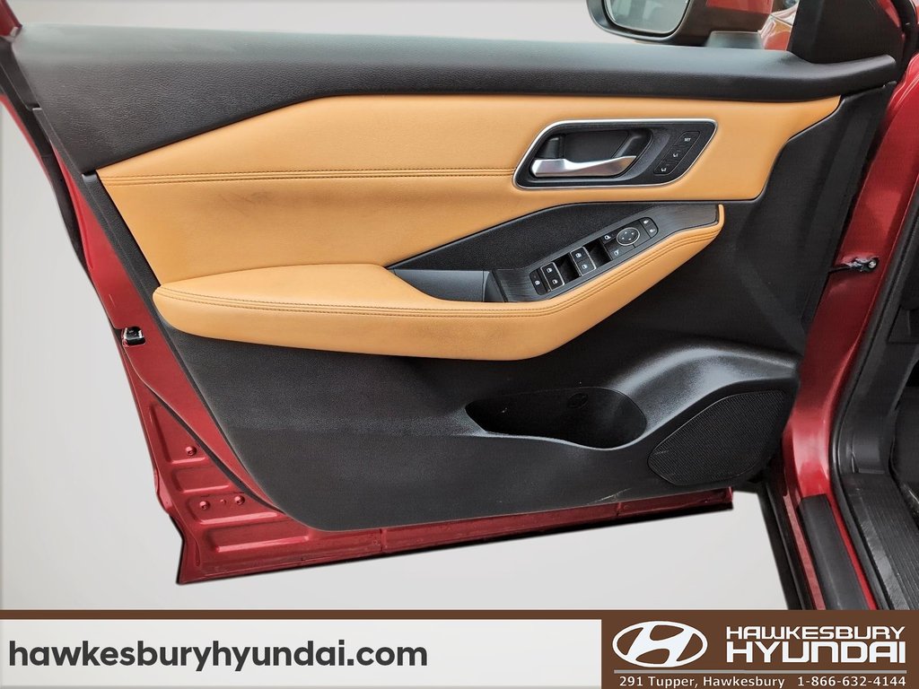 2023 Nissan Rogue Platinum in Hawkesbury, Ontario - 11 - w1024h768px