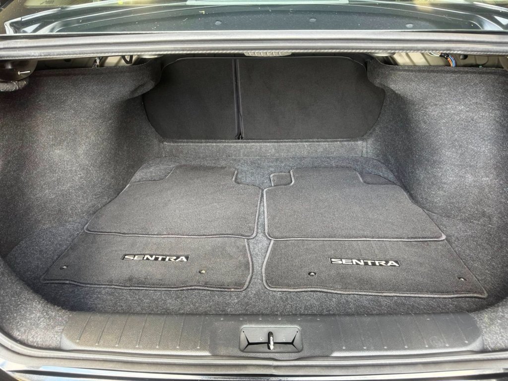 2020 Nissan Sentra SR in Hawkesbury, Ontario - 40 - w1024h768px