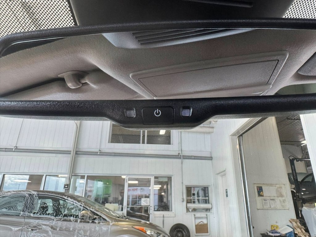 2020 Nissan Sentra SR in Hawkesbury, Ontario - 37 - w1024h768px
