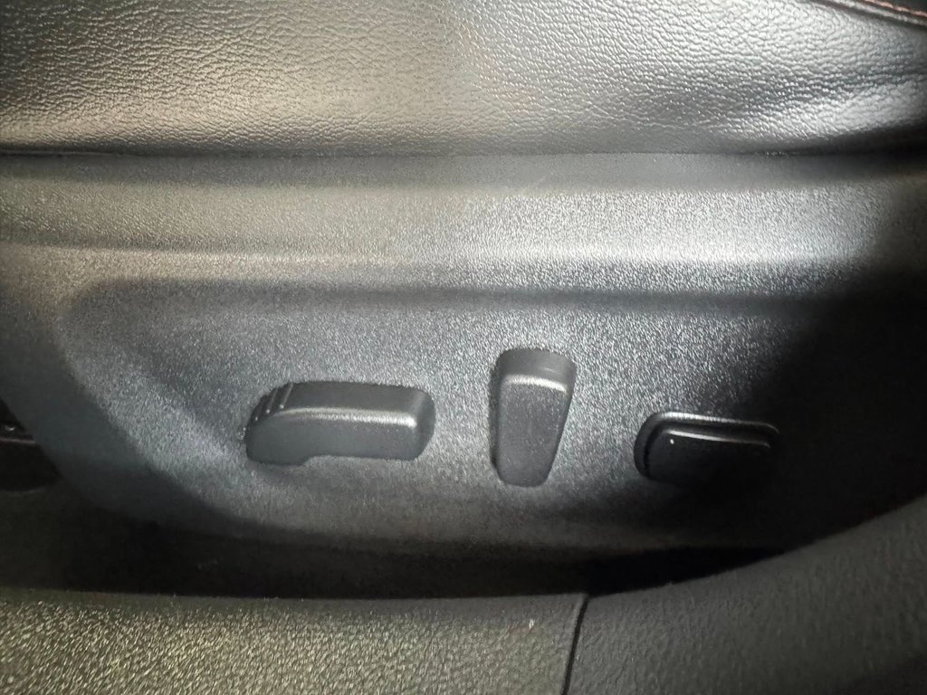 2020 Nissan Sentra SR in Hawkesbury, Ontario - 19 - w1024h768px