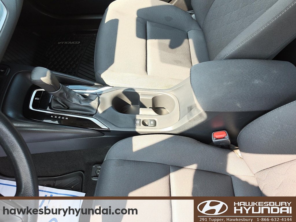 2024 Toyota Corolla LE AUTOMATIQUE in Hawkesbury, Ontario - 13 - w1024h768px