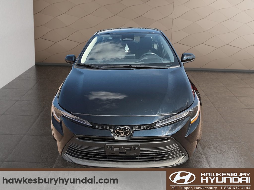 2024 Toyota Corolla LE AUTOMATIQUE in Hawkesbury, Ontario - 2 - w1024h768px