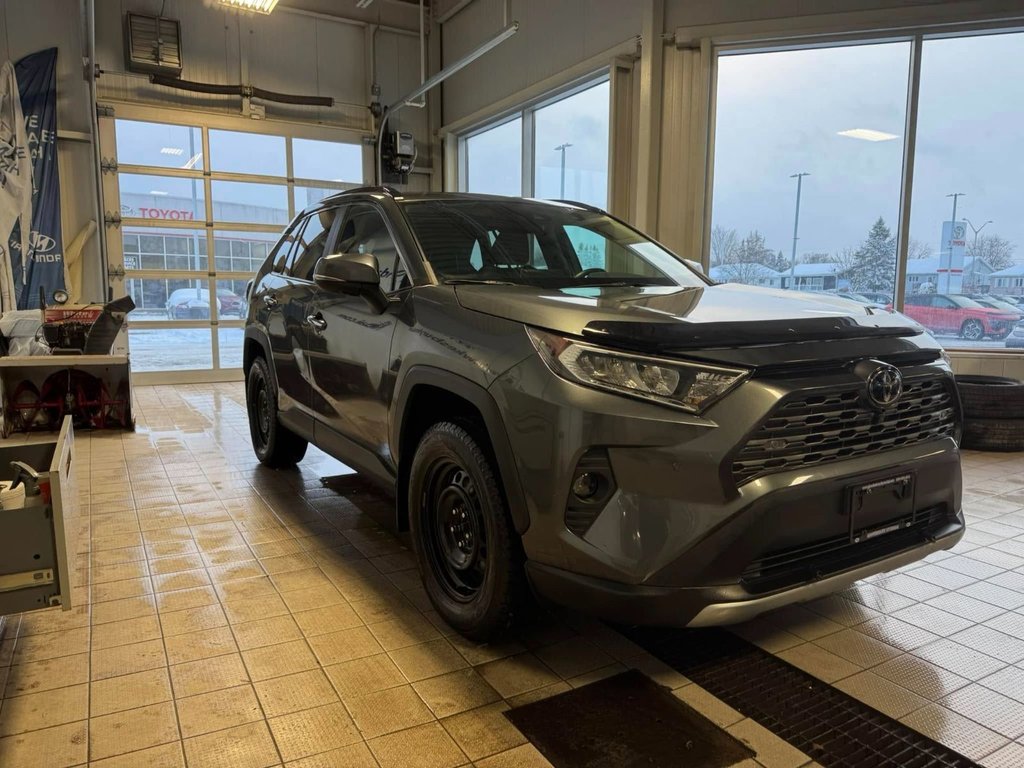 2021 Toyota RAV4 Limited in Hawkesbury, Ontario - 5 - w1024h768px