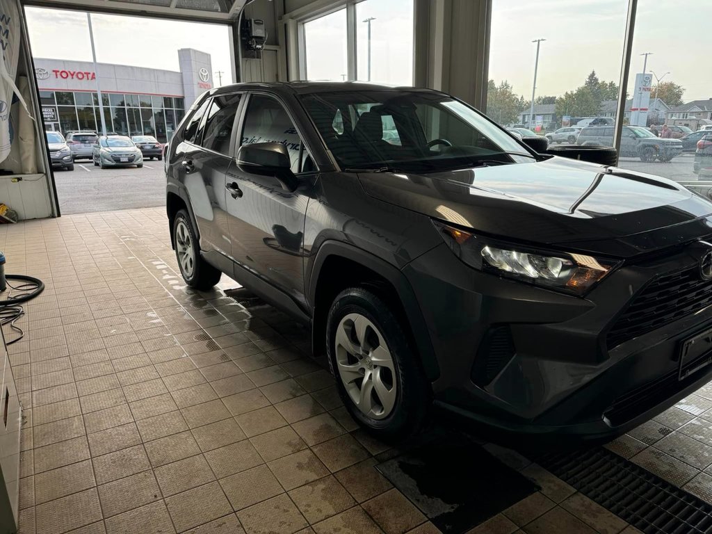 2022  RAV4 LE in Hawkesbury, Ontario - 5 - w1024h768px