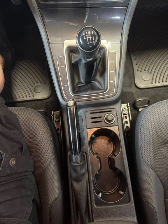 2020 Volkswagen Golf in Hawkesbury, Ontario - 20 - w1024h768px