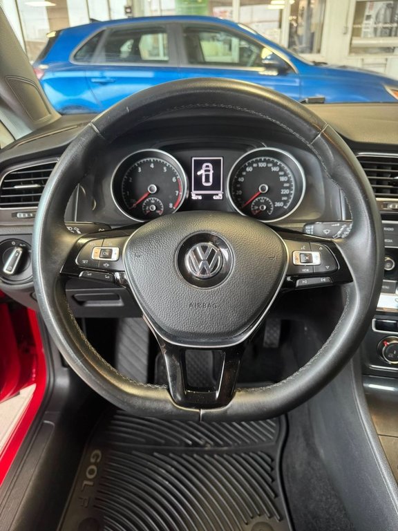 2020 Volkswagen Golf in Hawkesbury, Ontario - 29 - w1024h768px