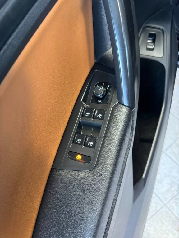 2021 Volkswagen Tiguan in Hawkesbury, Ontario - 14 - w1024h768px