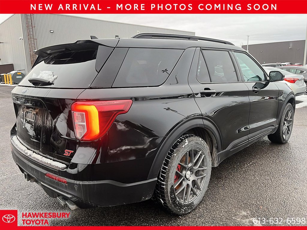 2023 Ford Explorer ST in Hawkesbury, Ontario - 2 - w1024h768px