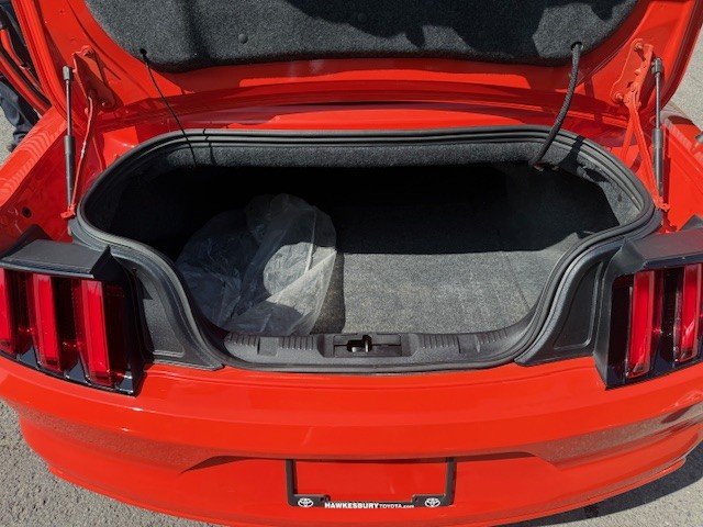 2016 Ford Mustang V6 décapotable in Hawkesbury, Ontario - 7 - w1024h768px