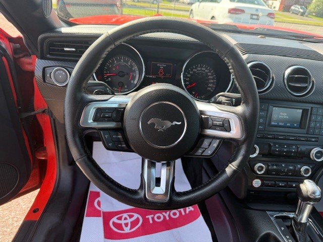 2016 Ford Mustang V6 décapotable in Hawkesbury, Ontario - 10 - w1024h768px