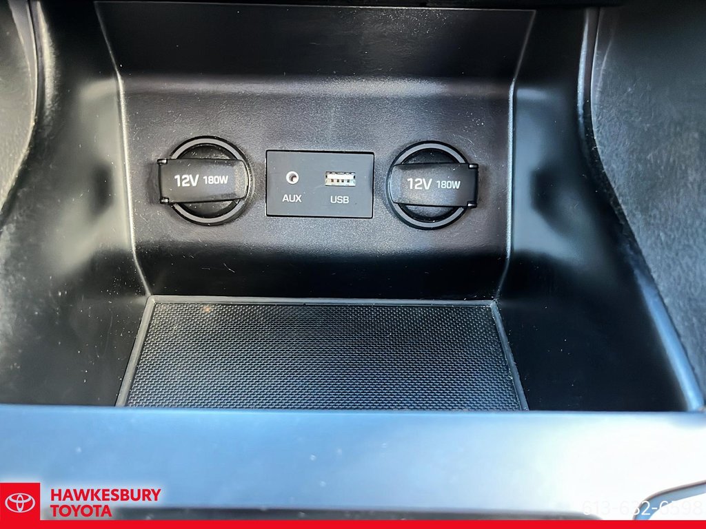 2020 Hyundai Elantra Preferred in Hawkesbury, Ontario - 19 - w1024h768px