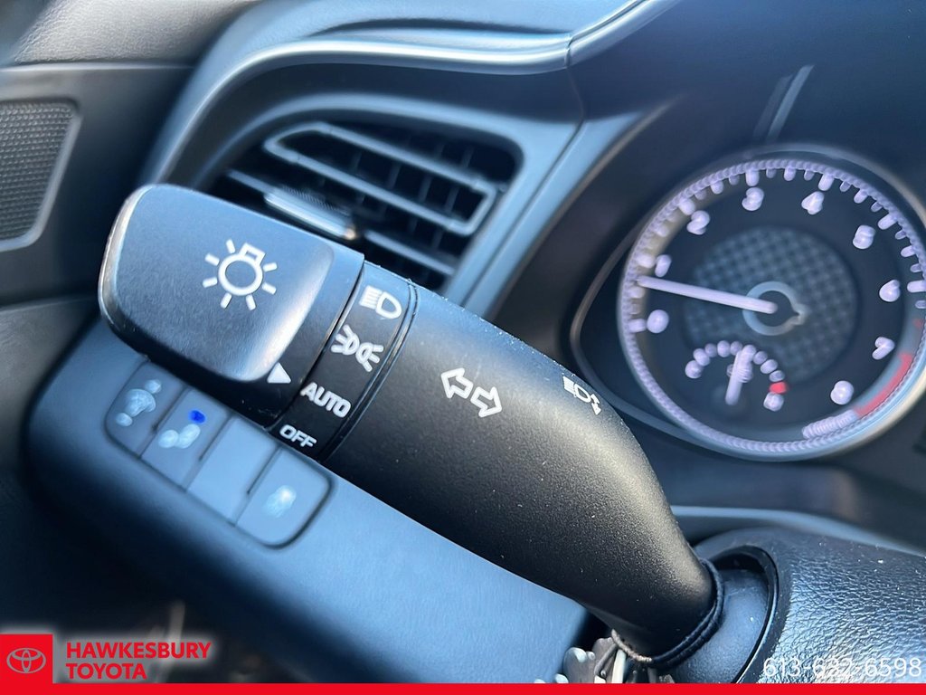 2020 Hyundai Elantra Preferred in Hawkesbury, Ontario - 28 - w1024h768px