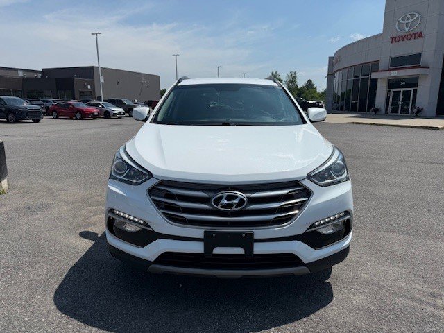 2017 Hyundai Santa Fe Sport in Hawkesbury, Ontario - 2 - w1024h768px