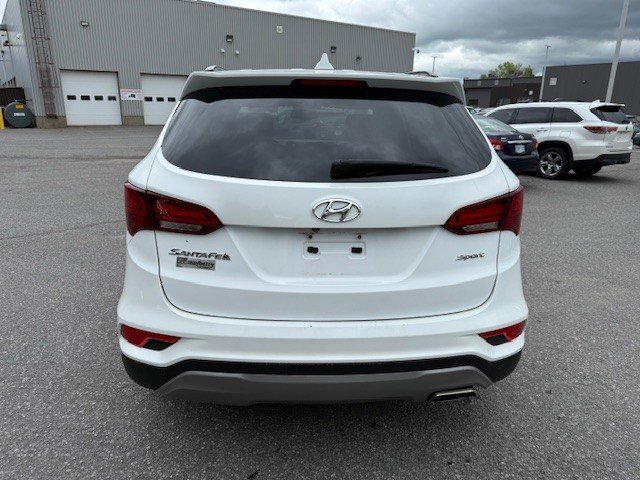 Hyundai Santa Fe Sport  2017 à Hawkesbury, Ontario - 4 - w1024h768px