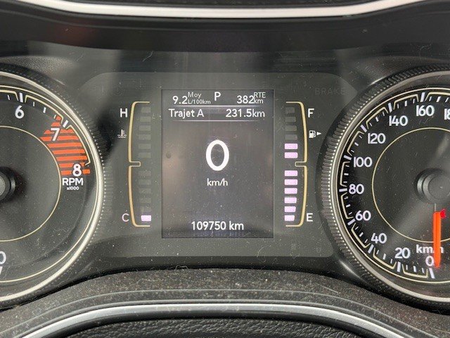 2019 Jeep Cherokee Altitude in Hawkesbury, Ontario - 5 - w1024h768px